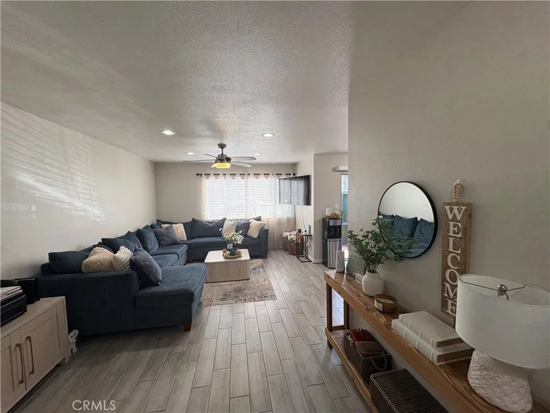 Photo 2 of 2255 Cahuilla 49