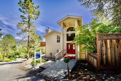 205 Blueberry Drive photo 2