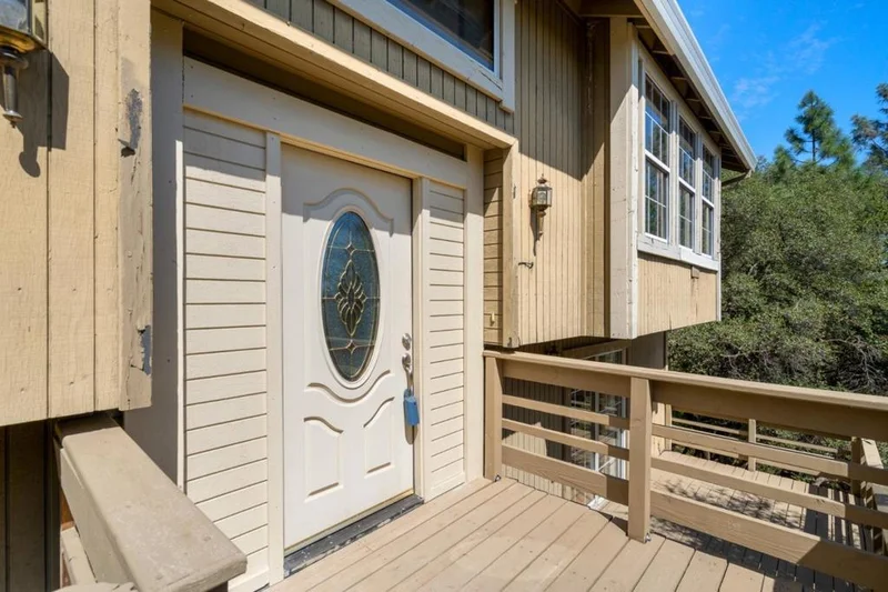 1416 Blue Tent Court photo 2