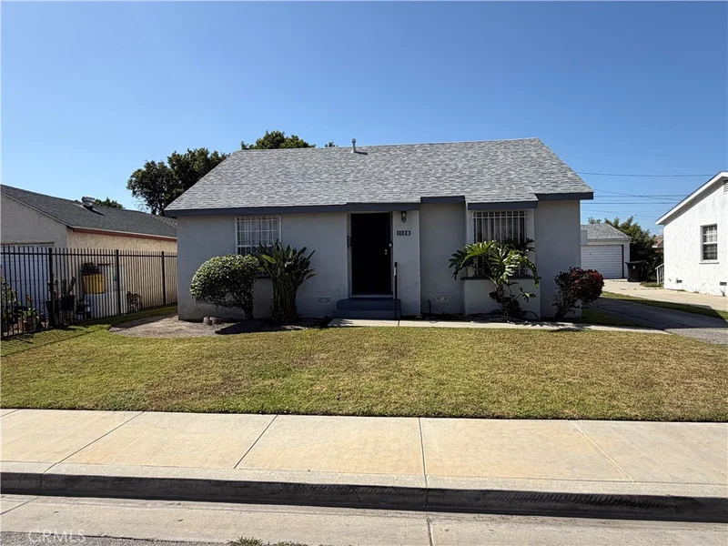 1128 E 126th Ave,, Los Angeles, CA 90059