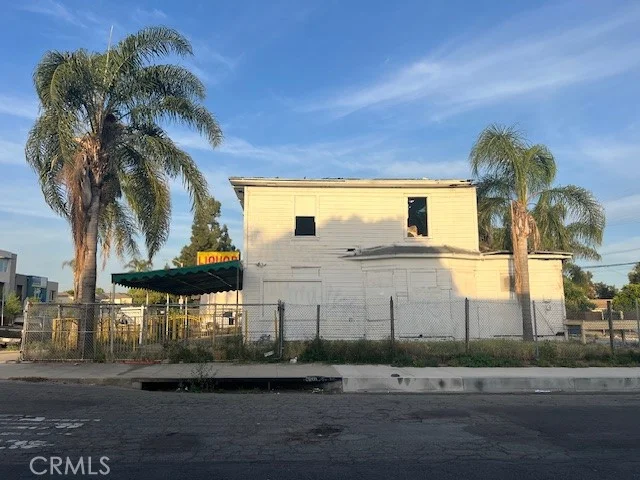 604 E Mission photo 2