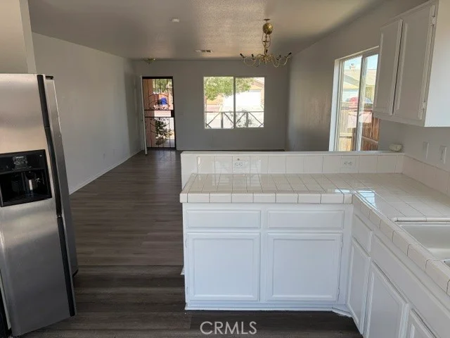 11747 Star Street photo 2