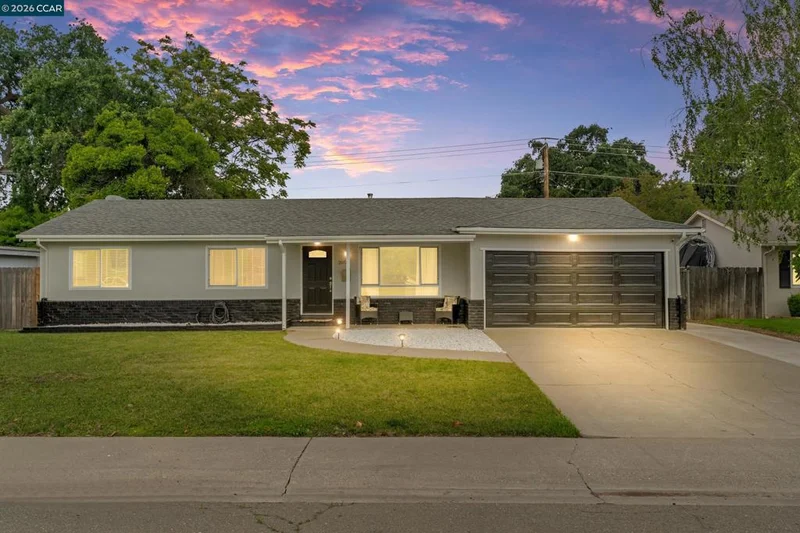 2053 Portola Ave, Stockton, CA 95209