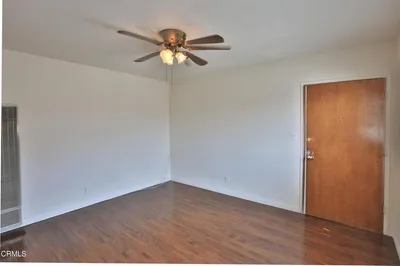 124 S Olive Avenue B photo 2