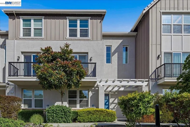 4243 Sunset View Dr, Dublin, CA 94568