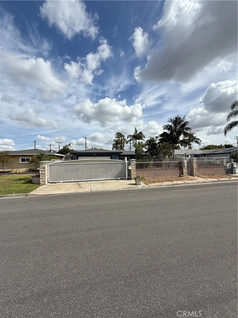 8861 Yorkshire, Garden Grove, CA 92841