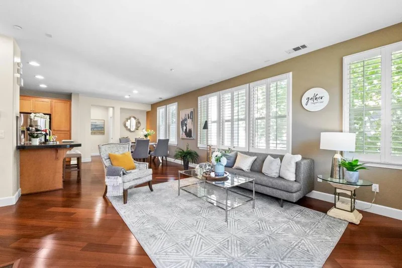 20582 Murano Circle photo 2
