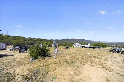 60455 Rim Rock Road photo 2