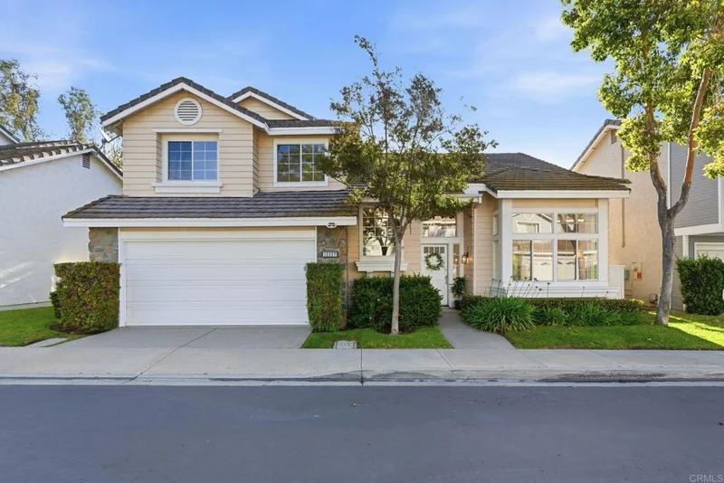 12327 Cornwallis Square, San Diego, CA 92128