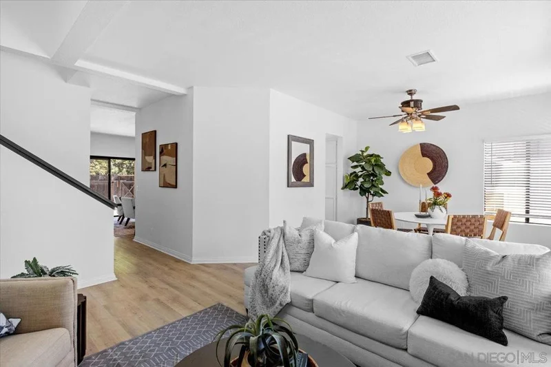 11414 Madera Rosa Way, San Diego, CA 92124
