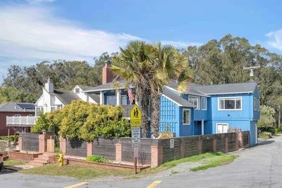 61 Ocean Street photo 2