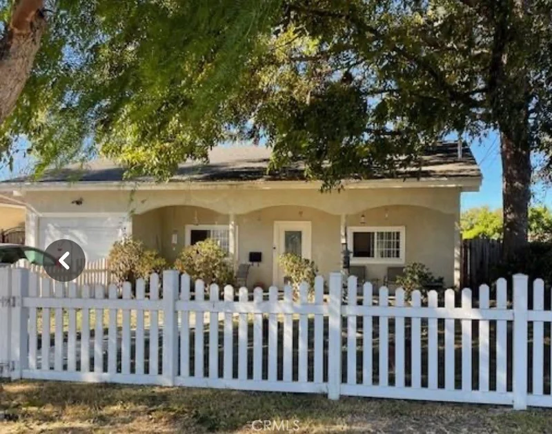 7021 Geyser Avenue, Reseda, CA 91335