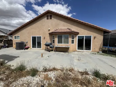 14224 Savanna Street photo 2