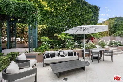 10580 Wilshire Boulevard 2 photo 2