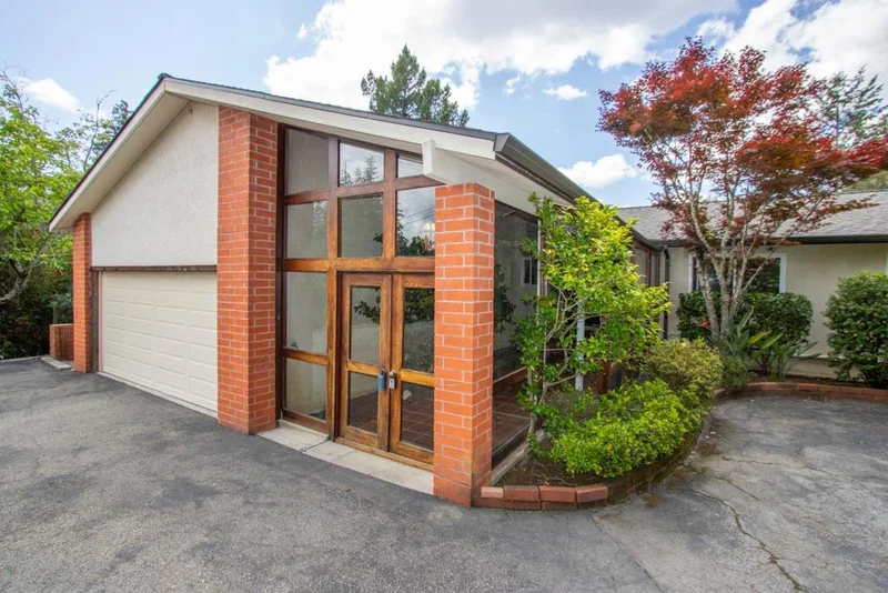 23059 Evergreen Lane, Los Gatos, CA 95033