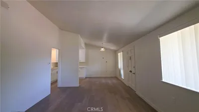 19364 Avenue Of The Oaks photo 2