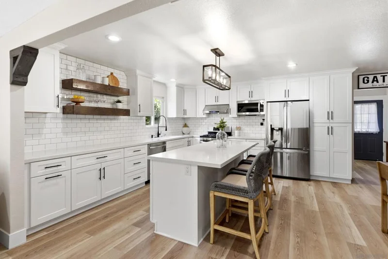 11366 Camarosa Circle, San Diego, CA 92126