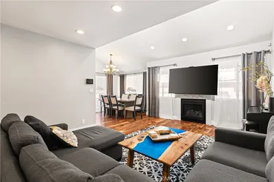 10550 Sunland 7 photo 2