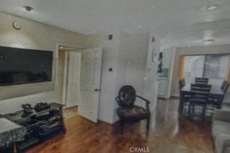 9332 Van Nuys Blvd 56 photo 2