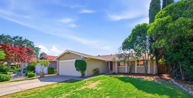 5484 Shadowcrest Way, San Jose, CA 95123