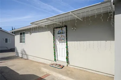 9031 El Dorado Avenue Middle photo 2