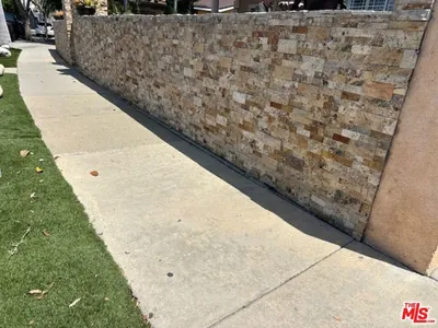 1130 E 66th Street photo 2