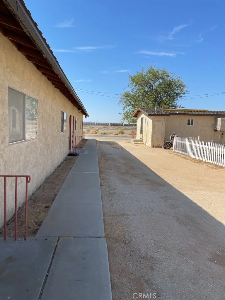 14301 Frontage Road 14 photo 2