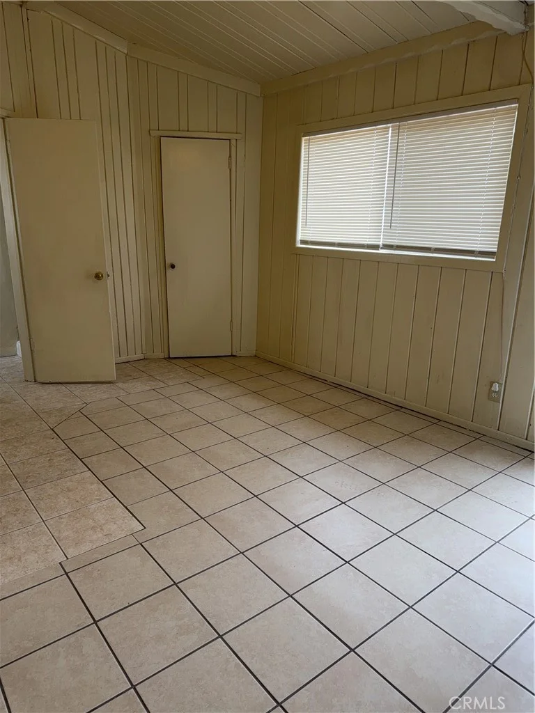 14301 Frontage Road 11 photo 2