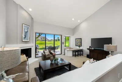 55395 Southern Hills photo 2
