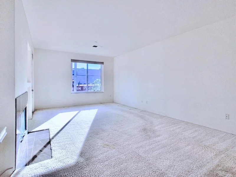 Photo 2 of 4688 Nebo Drive