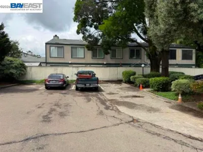 299 Shasta Dr 29 photo 2