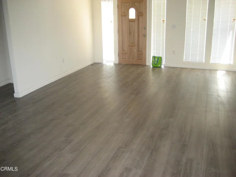 10143 Mountair Avenue photo 2