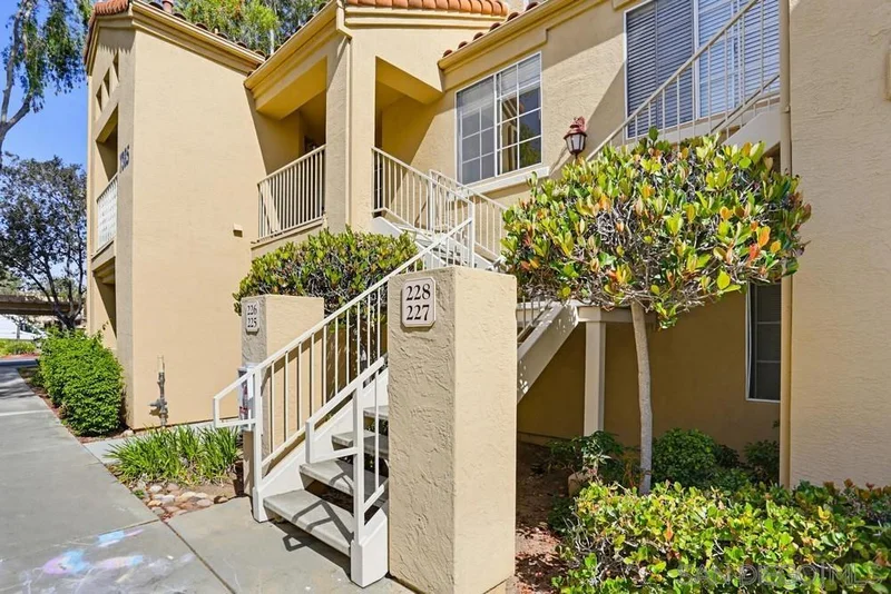 7385 Calle Cristobal 226 photo 2