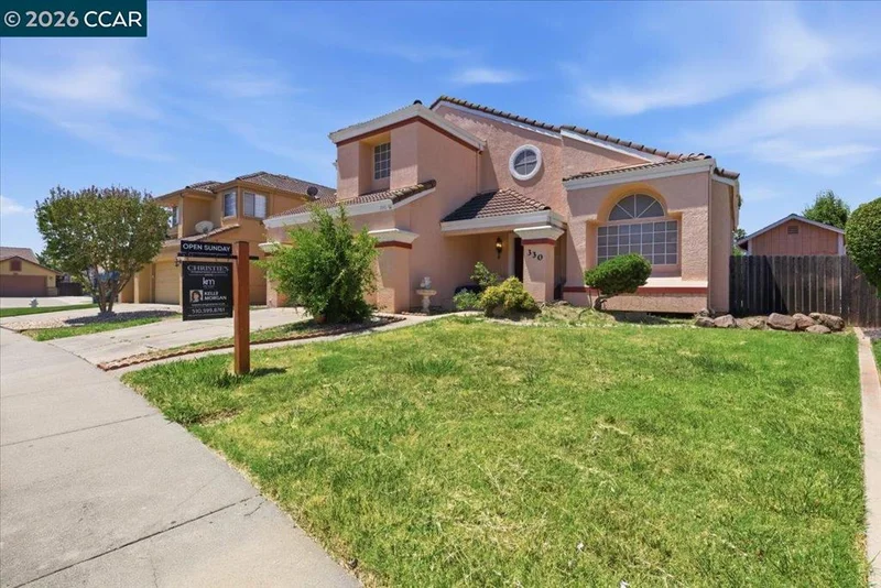 330 Bartlett Ct, Suisun City, CA 94585