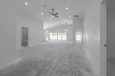 61723 Desert Air Road photo 2