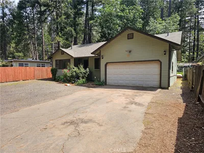 14708 Wood Drive photo 2