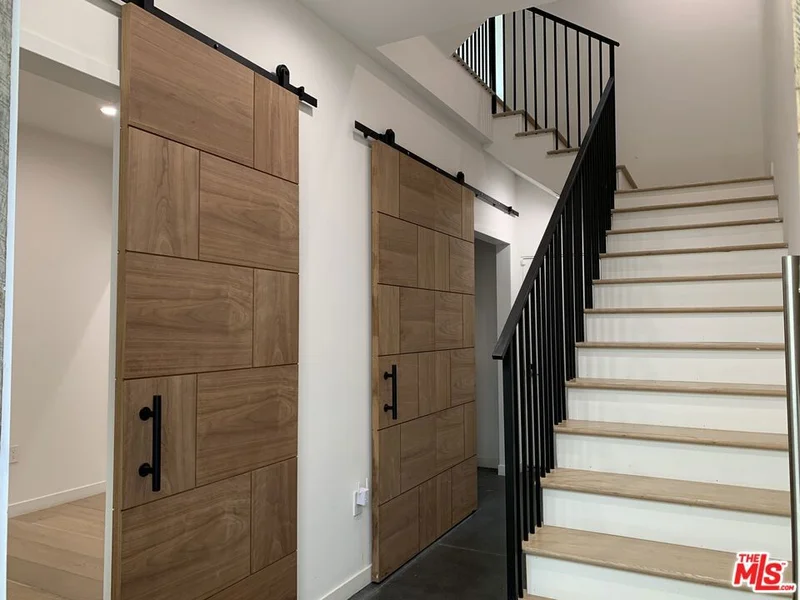 11341 Pearl Street photo 2