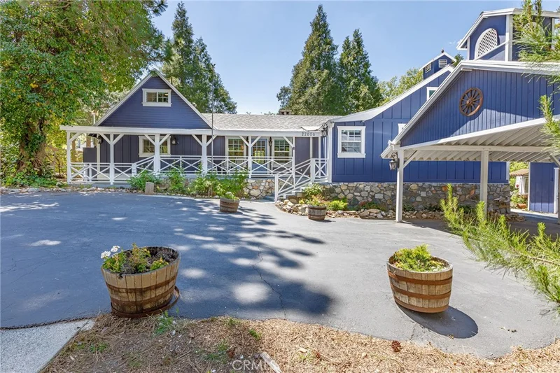 22606 Seeley Drive, Crestline, CA 92325