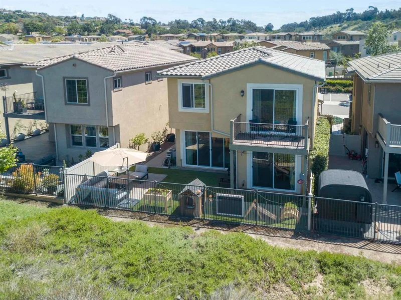 Photo 2 of 3022 Villeta Avenue