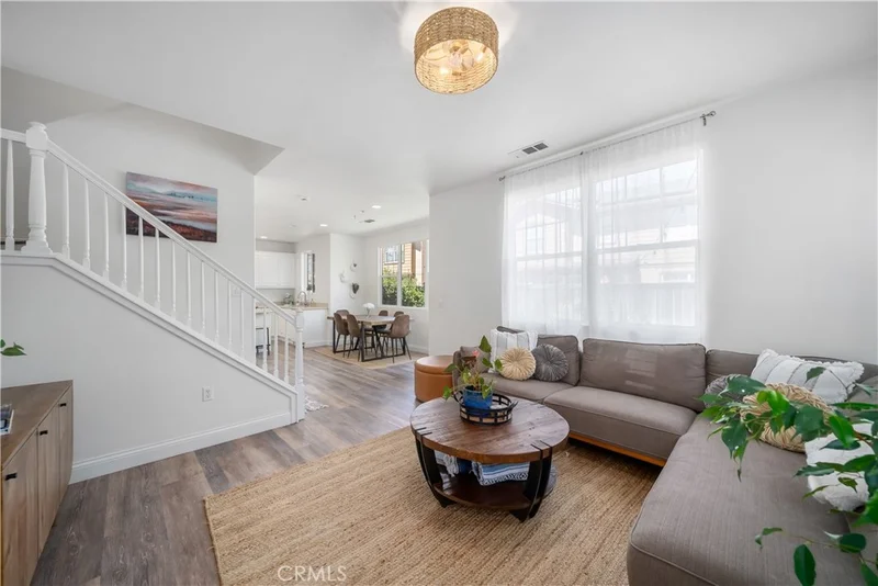 Photo 2 of 11816 Ranunculo Court