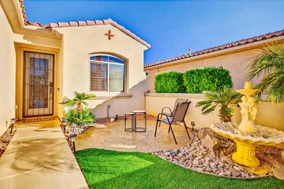81656 Avenida De Baile photo 2