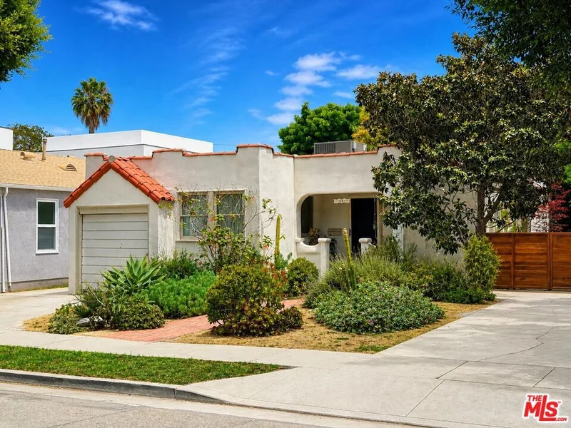 4176 Mildred Avenue, Los Angeles, CA 90066