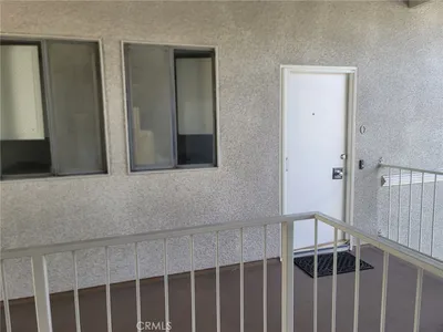 715 AVENIDA MAJORCA O photo 2