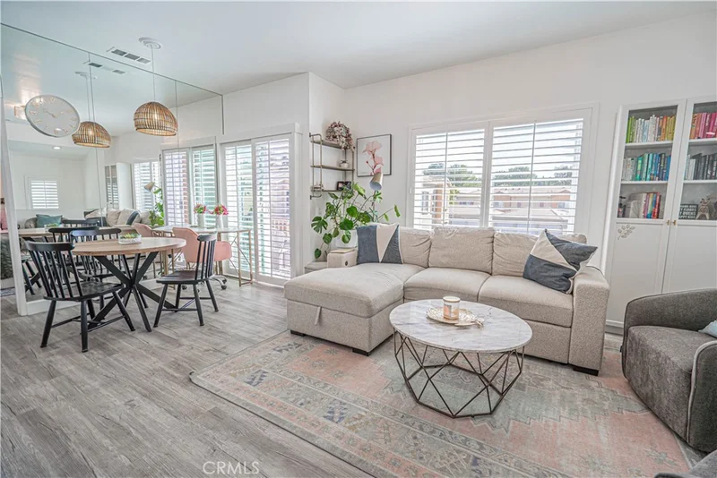 Photo 2 of 26943 Hillsborough Parkway 25