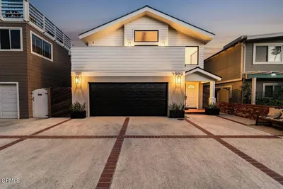 1302 Devon Lane photo 2