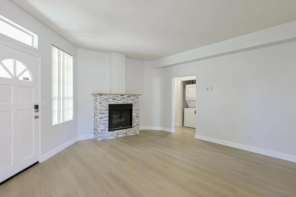 Interior 2