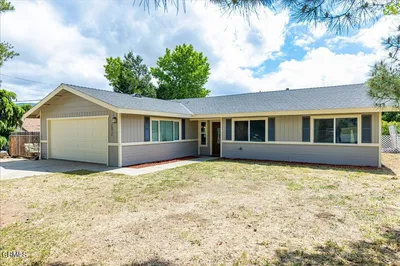 20924 Brentwood Drive photo 2