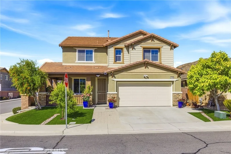 29510 Major League, Lake Elsinore, CA 92530