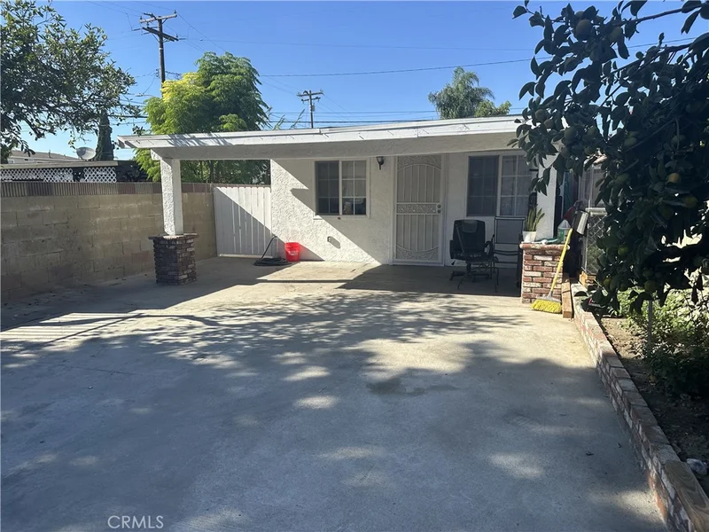 Photo 2 of 11907 168th Street