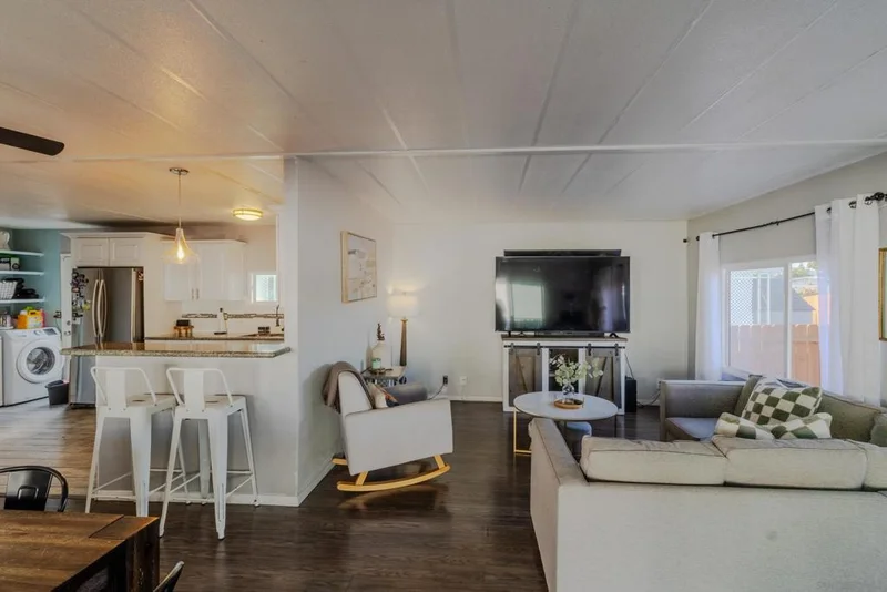 Photo 2 of 10800 Woodside SPC 210